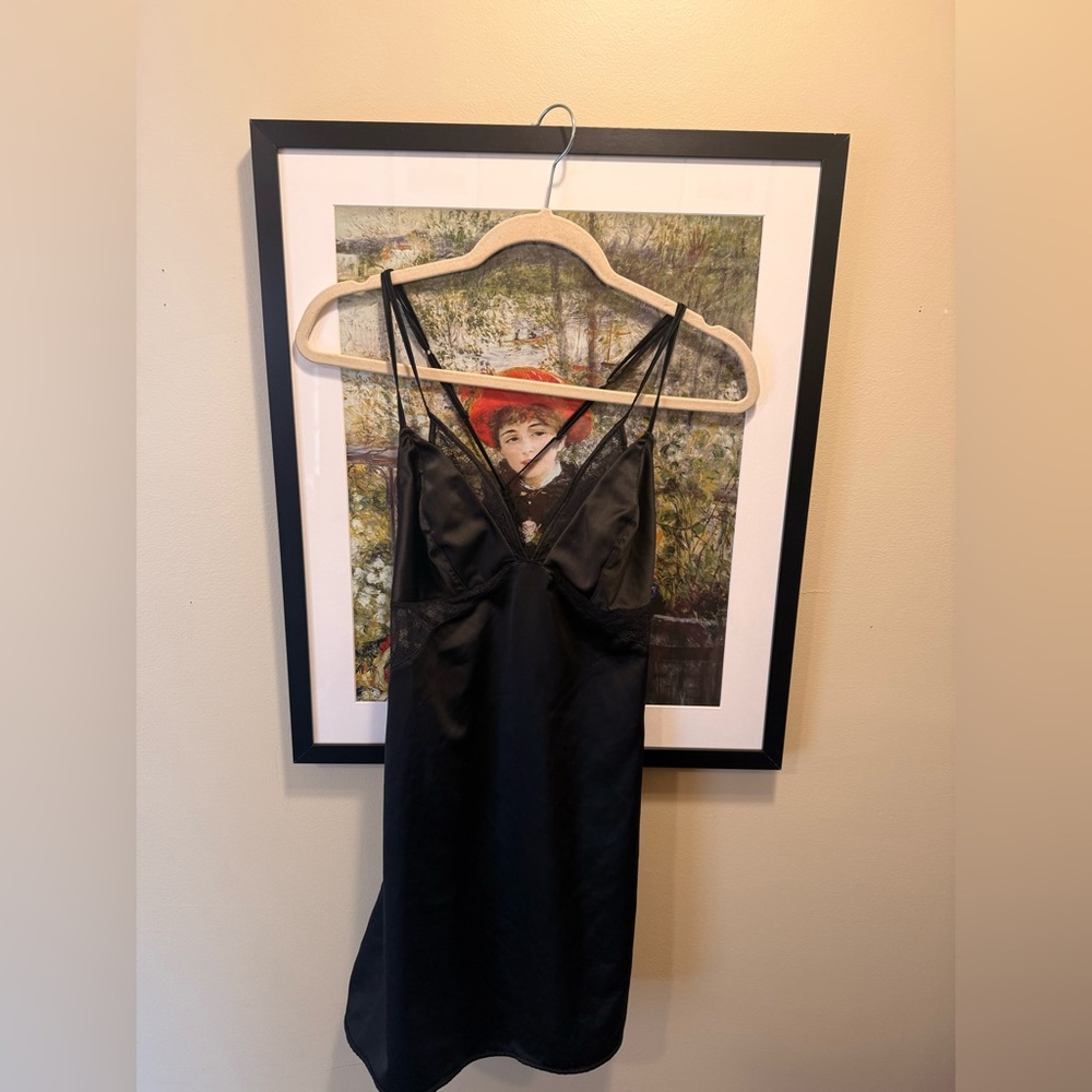 Elegant Black Lace Slip or night wear